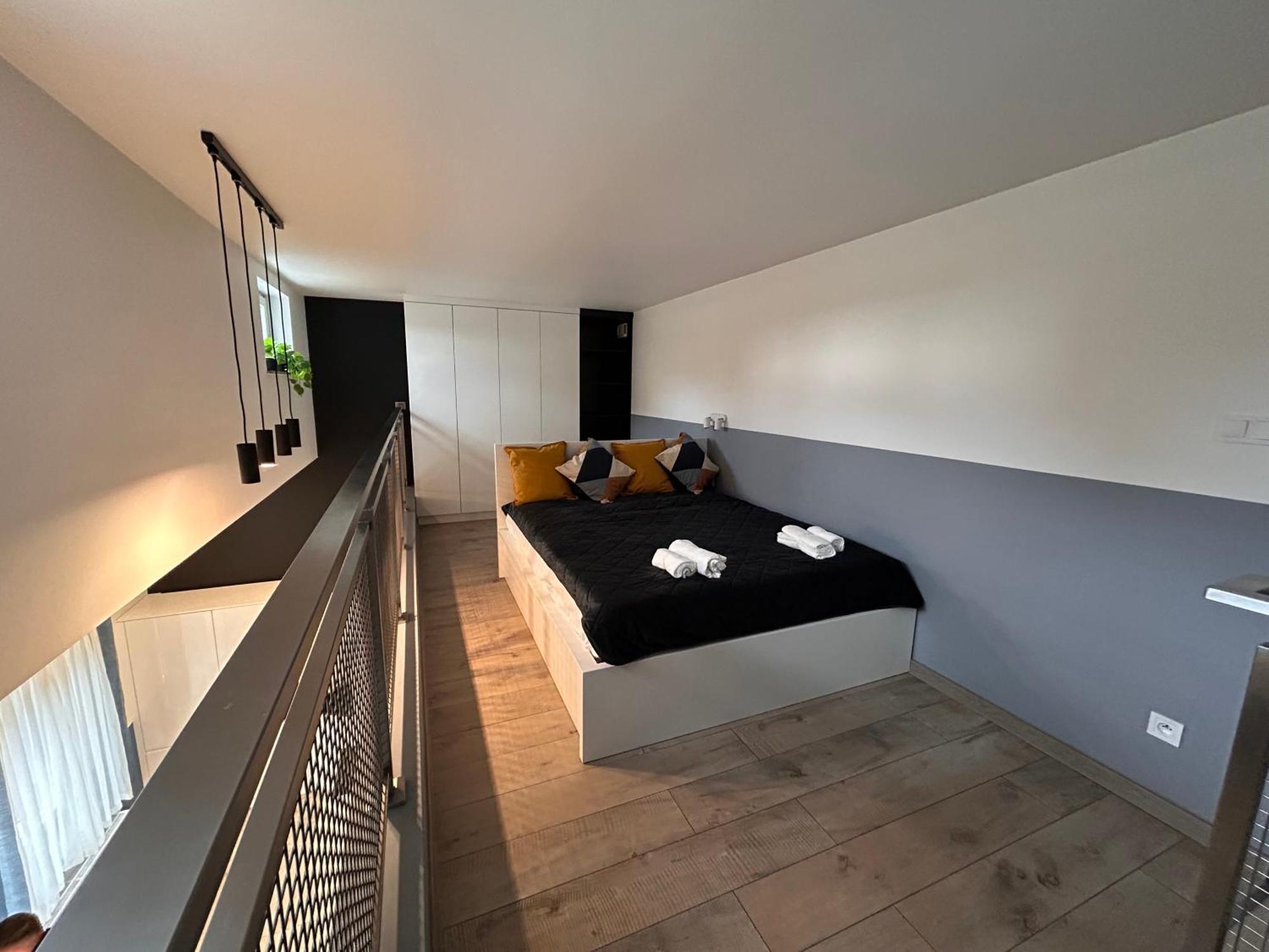 Apartament Dwupoziomowy Kattowitz Exterior foto